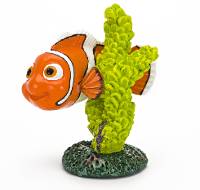 Penn-Plax Disney Finding Dory Mini Aquarium Ornament - Nemo with Green Coral (2 inches tall)